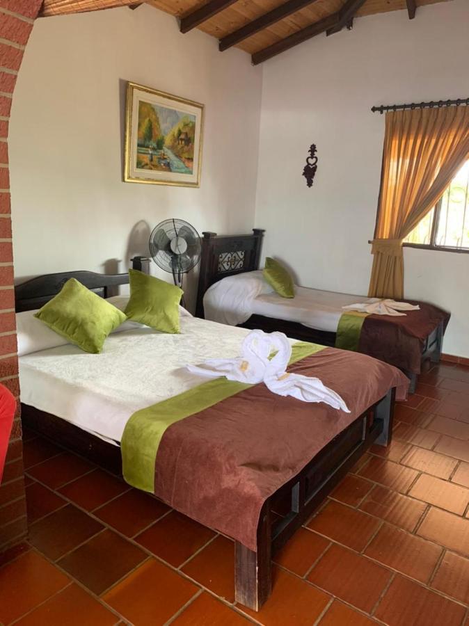 Hotel Campestre La Loma Curití Buitenkant foto