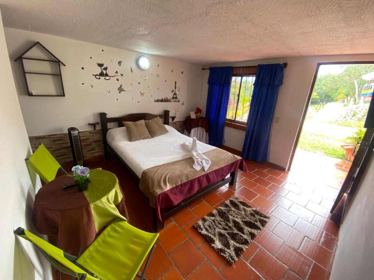 Hotel Campestre La Loma Curití Buitenkant foto