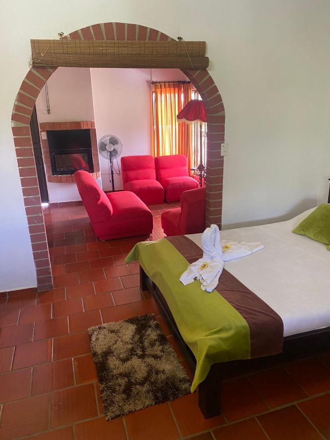 Hotel Campestre La Loma Curití Buitenkant foto
