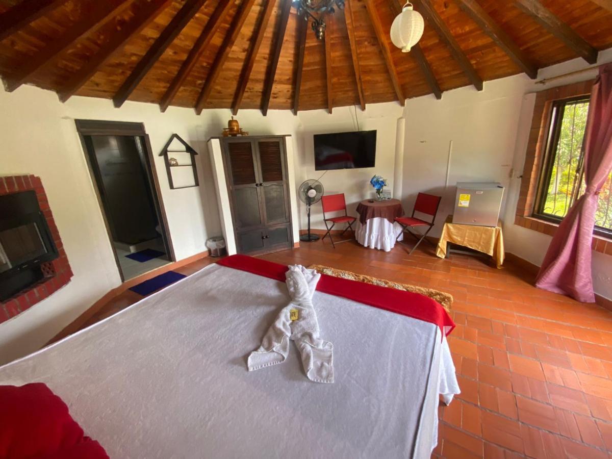 Hotel Campestre La Loma Curití Buitenkant foto