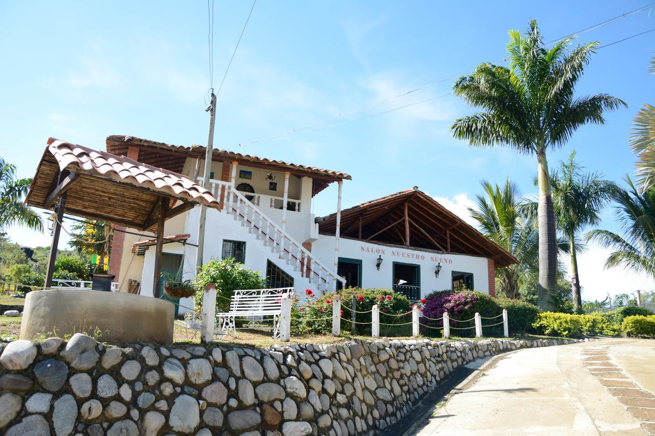 Hotel Campestre La Loma Curití Buitenkant foto