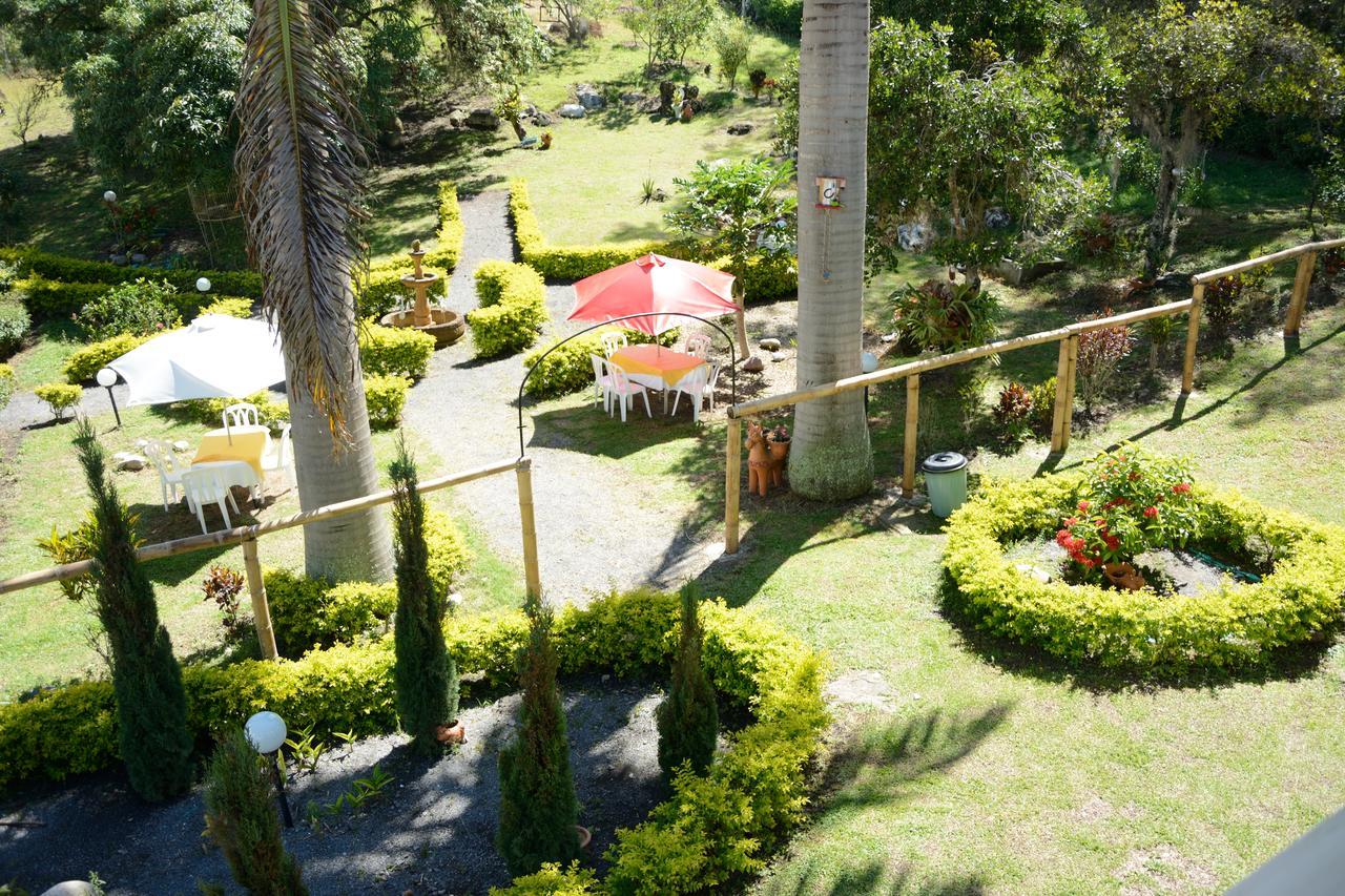 Hotel Campestre La Loma Curití Buitenkant foto